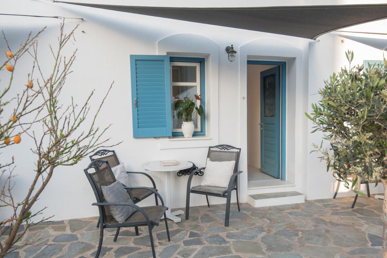 Alexandros Apartments Náousa Exterior photo
