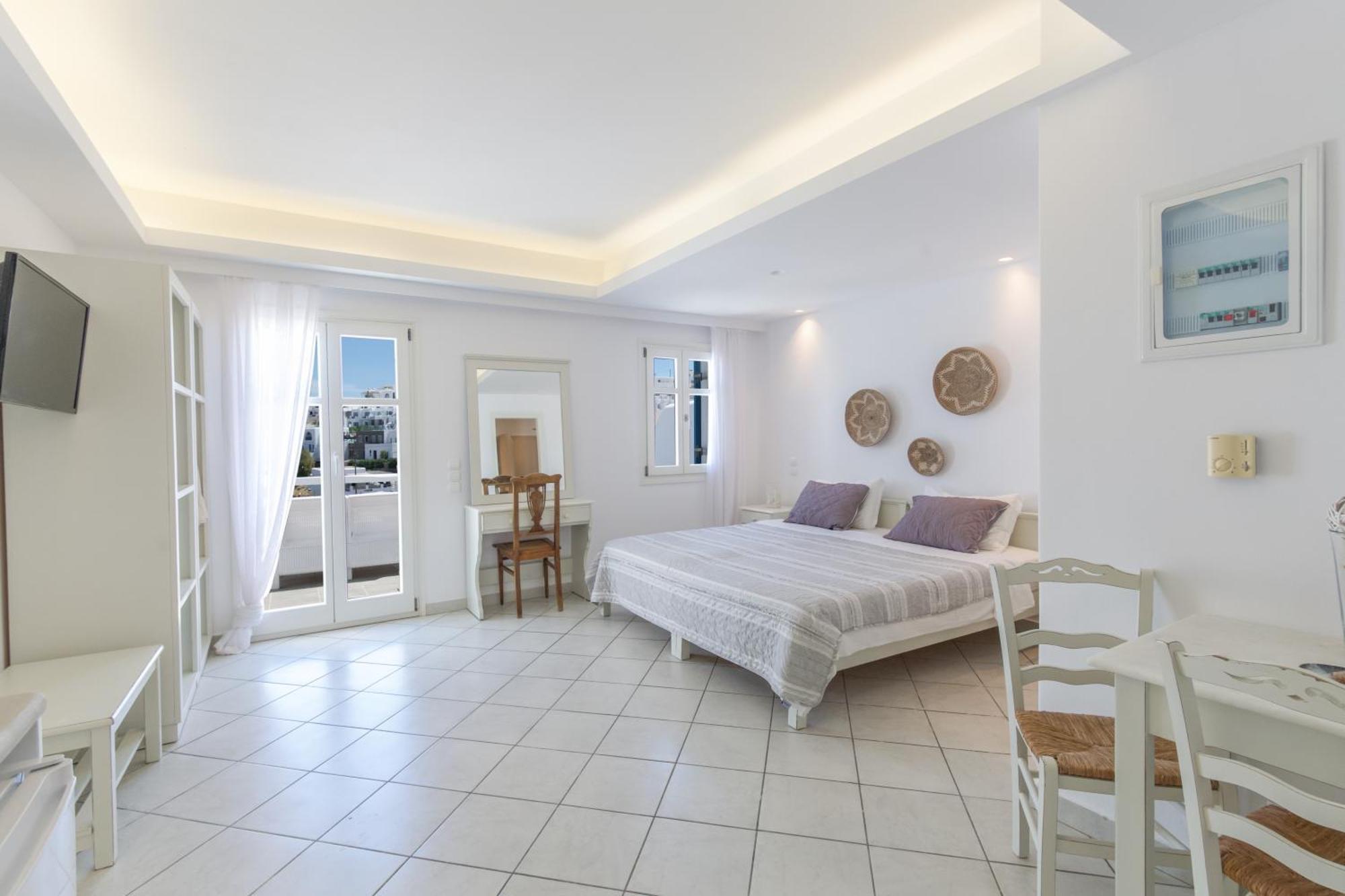 Alexandros Apartments Náousa Exterior photo